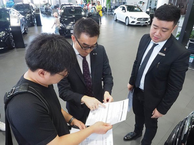 《服務(wù)公約》踐行'客戶為先'，奔馳開創(chuàng)汽車零售新風(fēng)